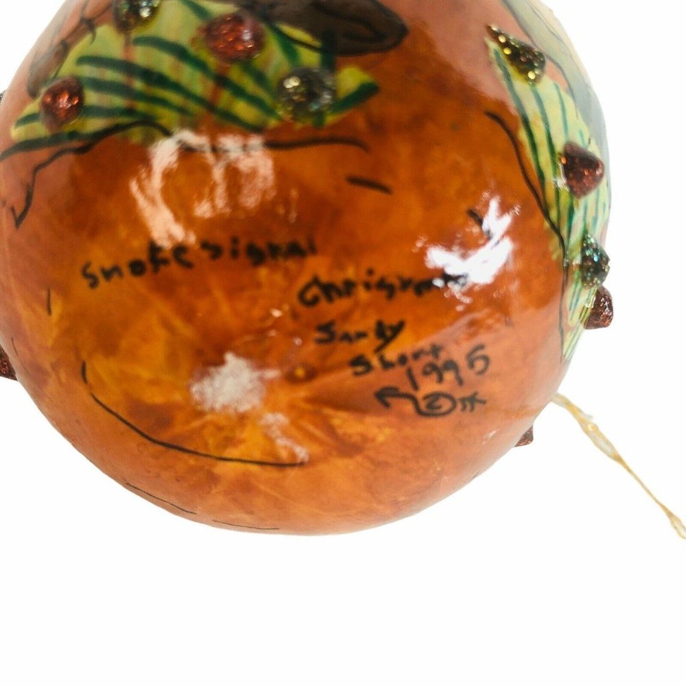 1995 Smoke Signal Painted Gourd Christmas Ornament - Picture 12 of 12